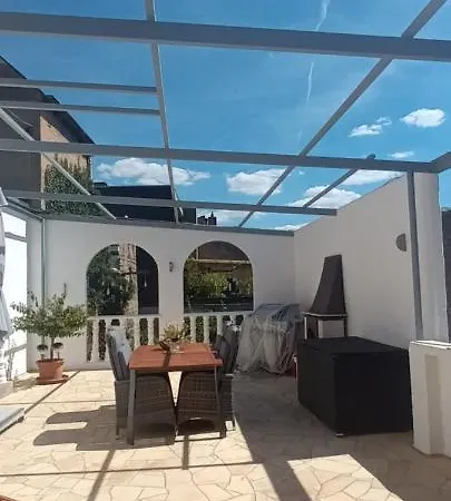 公寓 Buergerhaus Moselharmonie 泽汀恩拉蒂