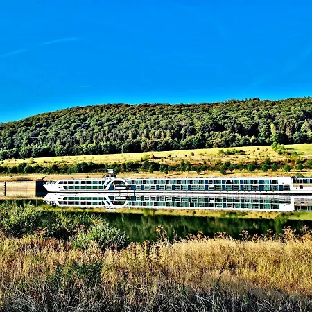 Buergerhaus I * Цельтинген-Рахтиг